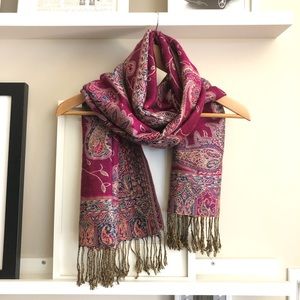 Beautiful Magenta Paisley Scarf
